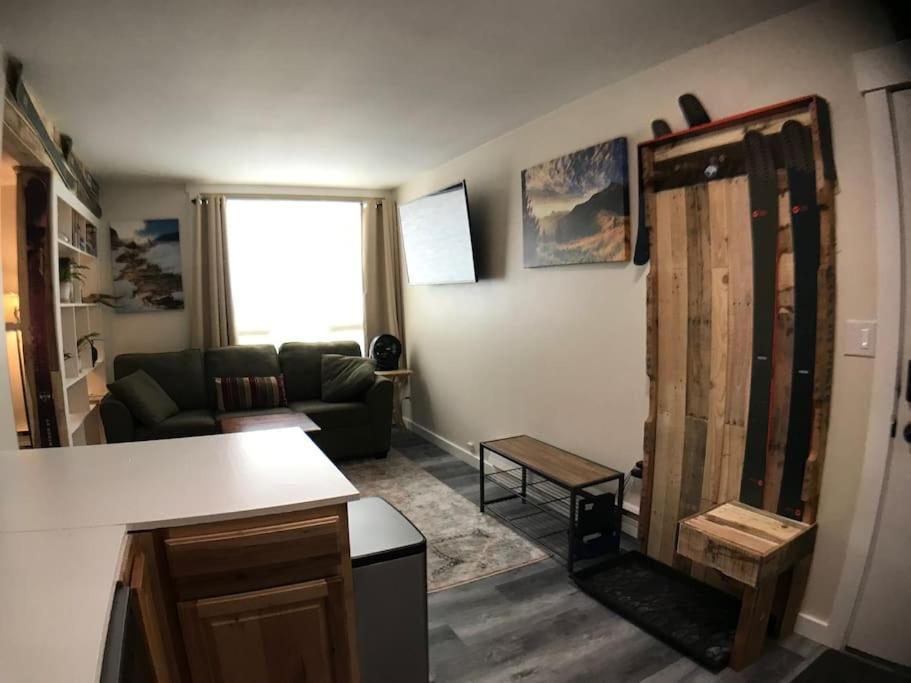 Sporty Mountain & Lake View 3Rd Floor Studio Биг Скай Екстериор снимка